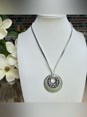 Lia Sophia pendant necklace